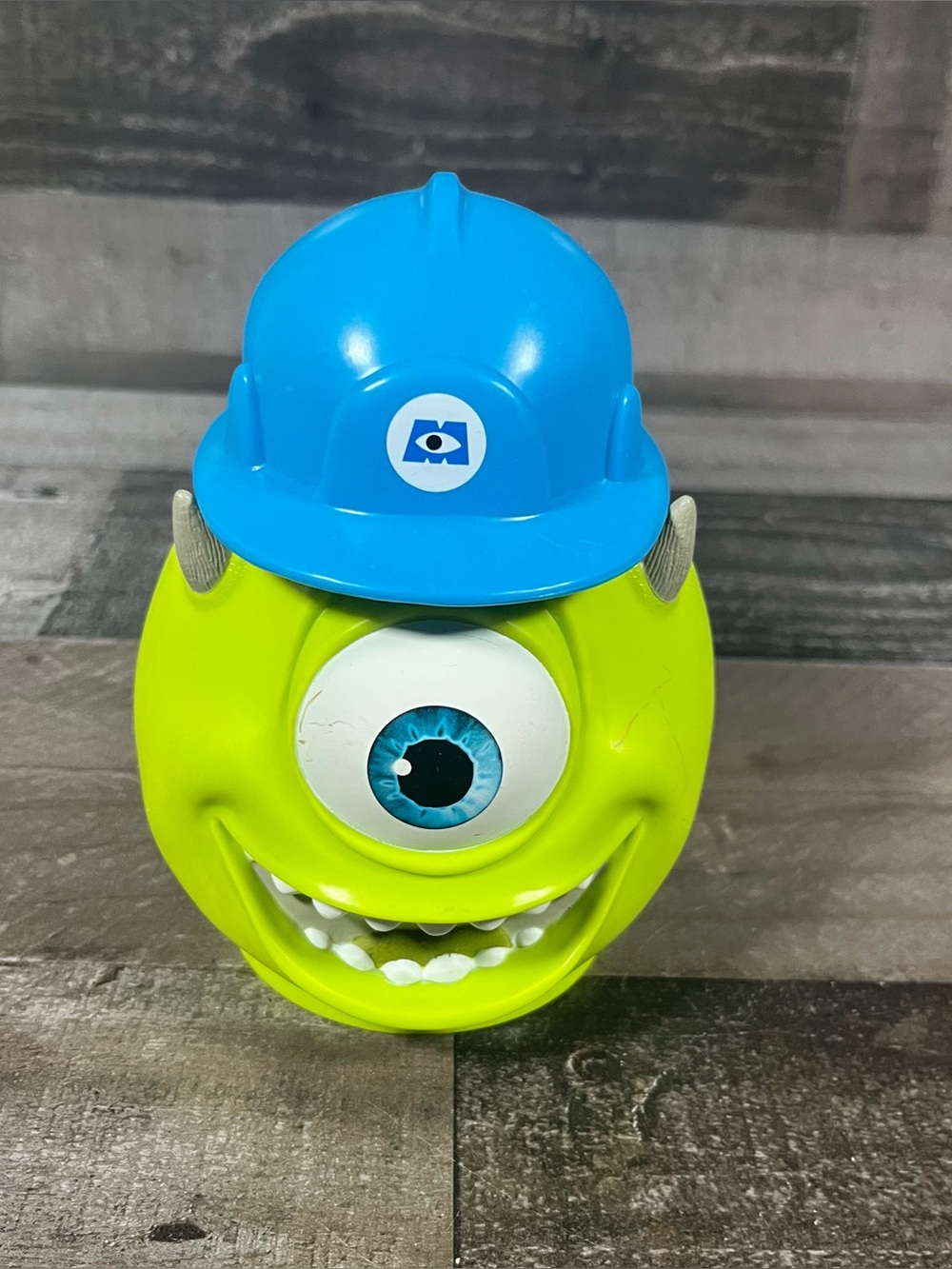 Disney Pixar Monsters Inc 3D Lidded Green Mug Mike Wazowski Disney On Ice